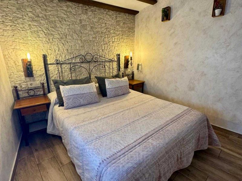 HABITACIÓN 207 (5)